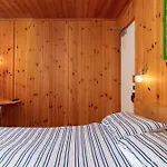 Capsule Rooms, Free Private Parking Capsulehotel *
