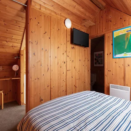 Capsule Rooms, Free Private Parking * ウィットビー